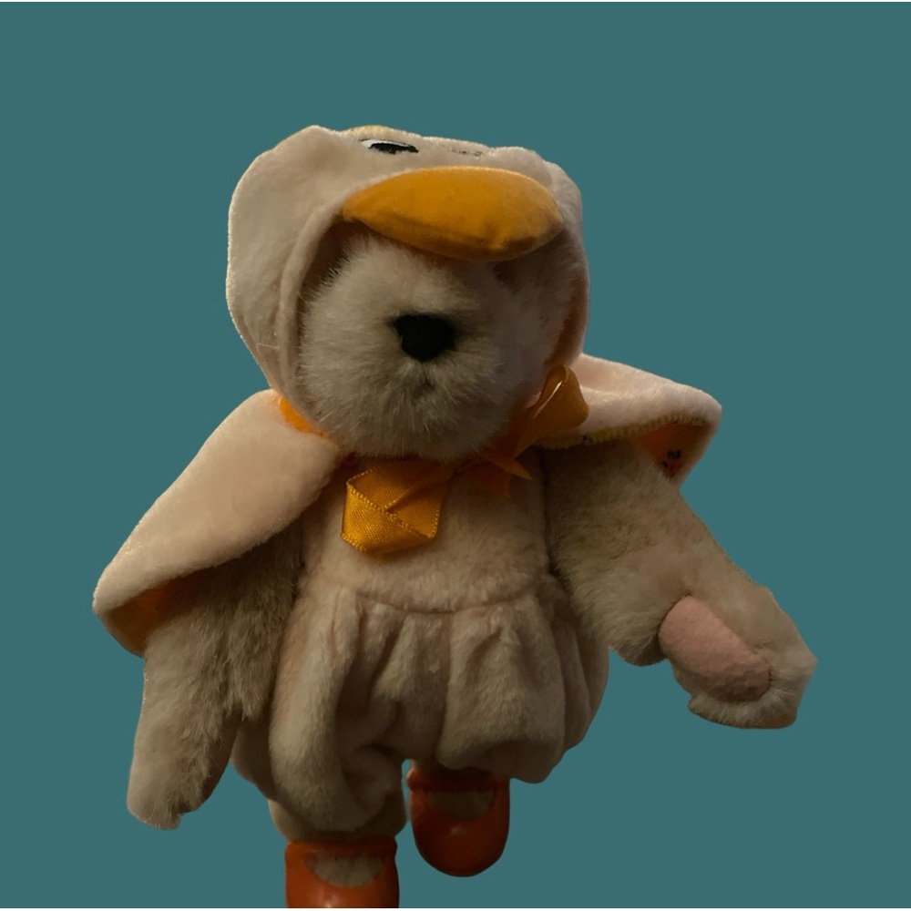 VTG Muffy Vanderbear Plush Teddy Bear In Halloween Duck Chick Outfit 8”